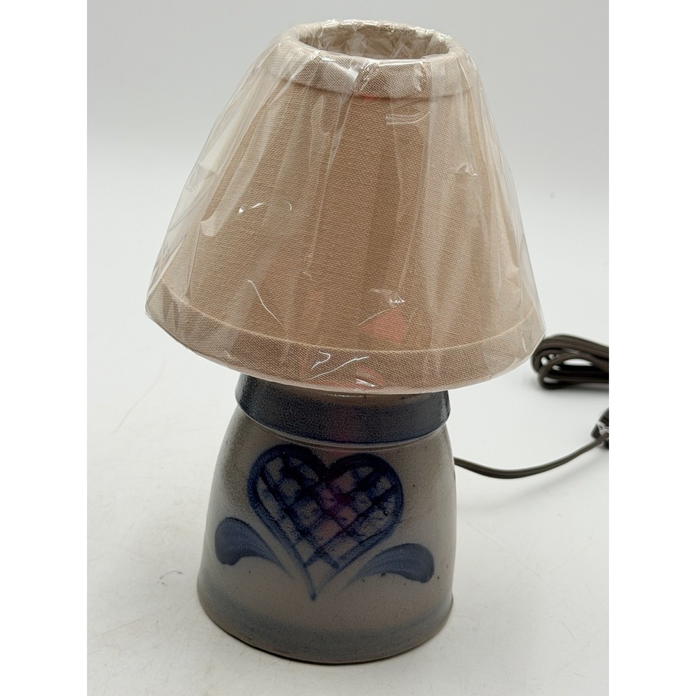 Rowe Pottery Works Gray Salt Glazed Small Crock Lamp W/Blue Heart Design 1992